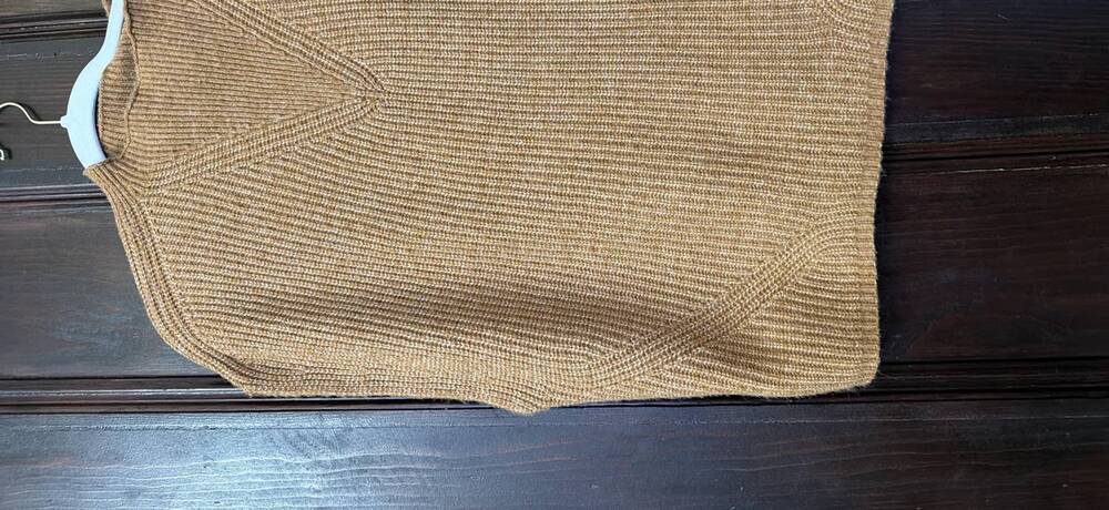 NEW TRIBAL women's cap sleeve sweater in camel